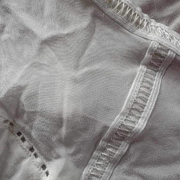 Blouse - Picture 2 of 5